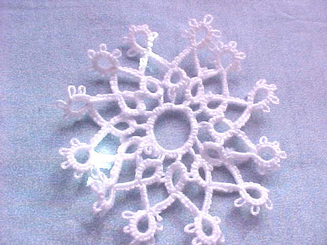 Dove Country 14 Shuttle Tatted Snowflakes Lace White Christmas Tatting For Cards
